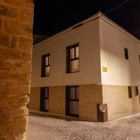 Casa De Luna Y Sol